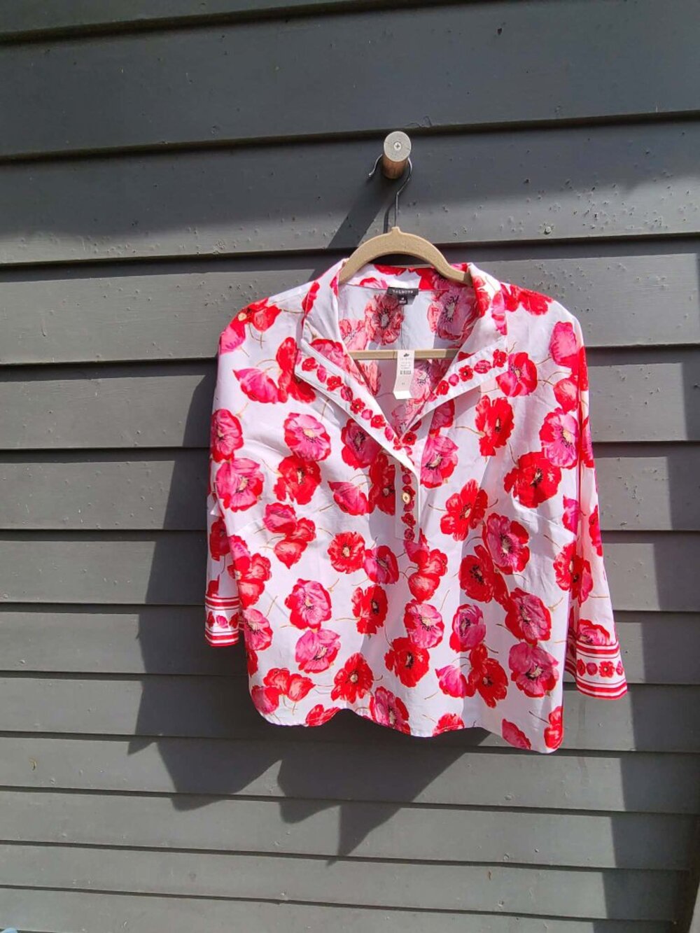 Talbots Red White Poppy Pop Top NWT size Medium - Picture 6 of 10